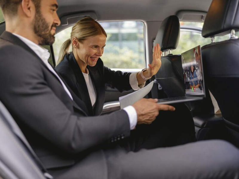 Chauffeur-corporate-transfer-in-France
